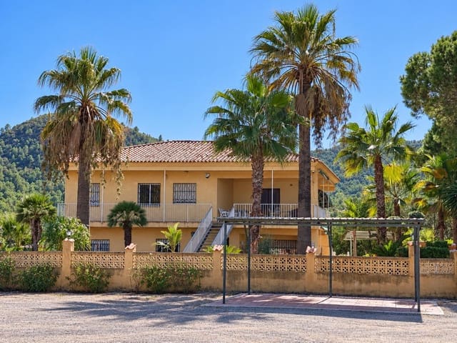 7 chambre Villa/Maison à vendre à Rótova avec piscine garage - 395 000 € (Ref: 10185040)
