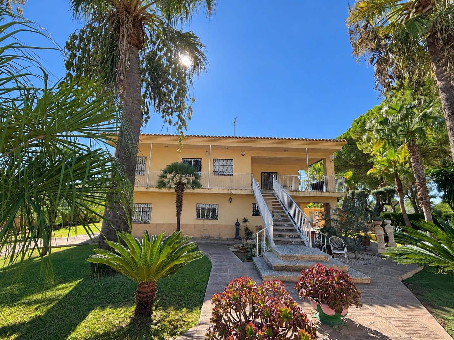 7 chambre Villa/Maison à vendre à Rotova avec piscine garage - 395 000 € (Ref: 10185040)