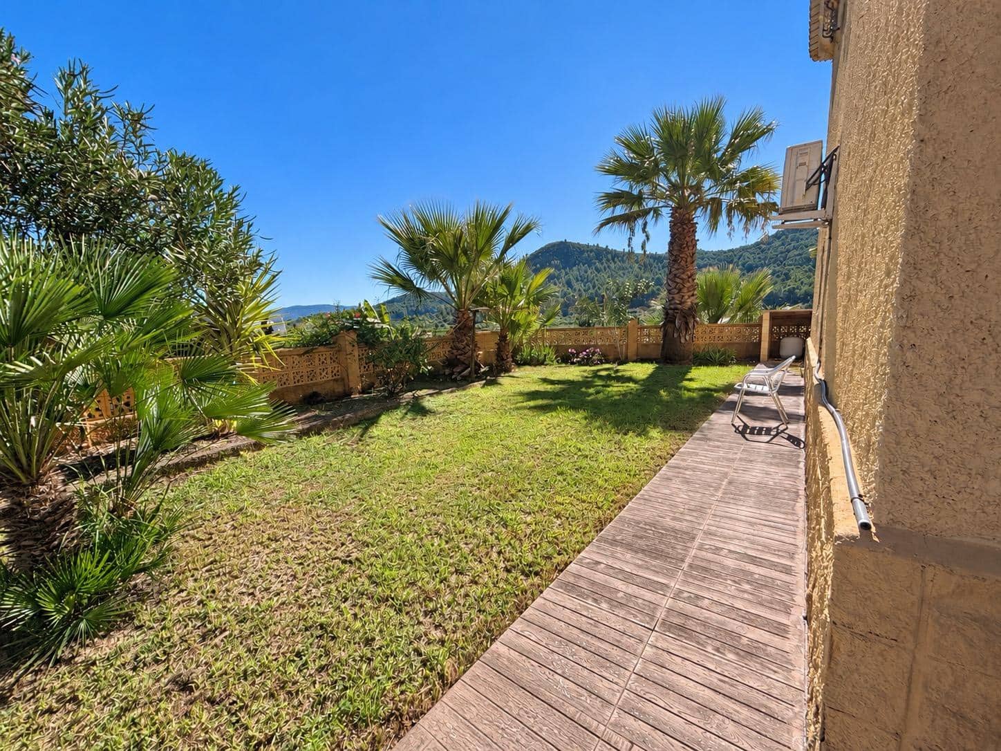 7 chambre Villa/Maison à vendre à Rotova avec piscine garage - 395 000 € (Ref: 10185040)