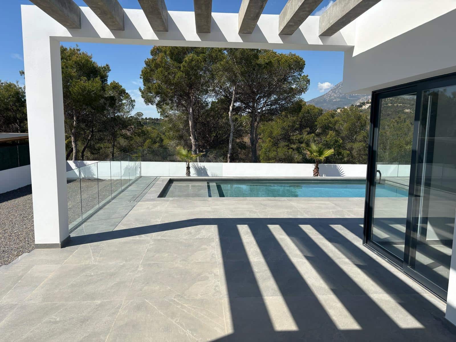 3 bedroom Villa for sale in La Nucia with pool garage - € 1,170,000 (Ref: 9103486)