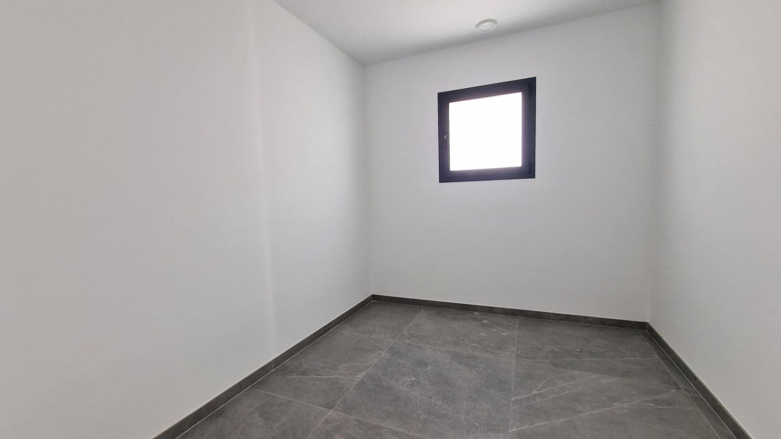 3 bedroom Villa for sale in La Nucia with pool garage - € 1,170,000 (Ref: 9103486)