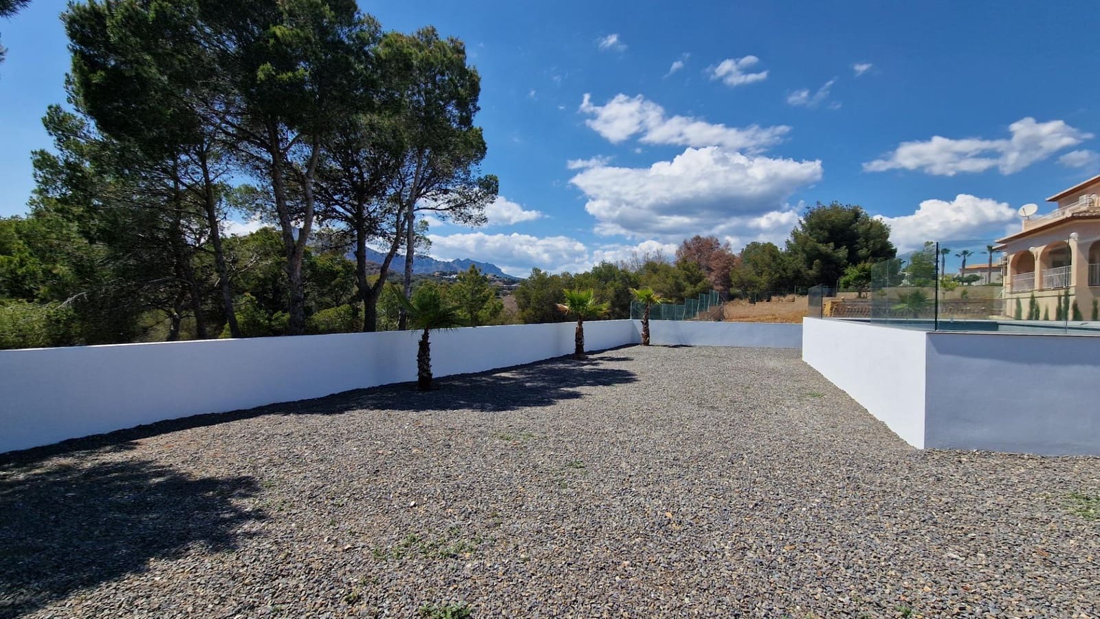 3 bedroom Villa for sale in La Nucia with pool garage - € 1,170,000 (Ref: 9103486)