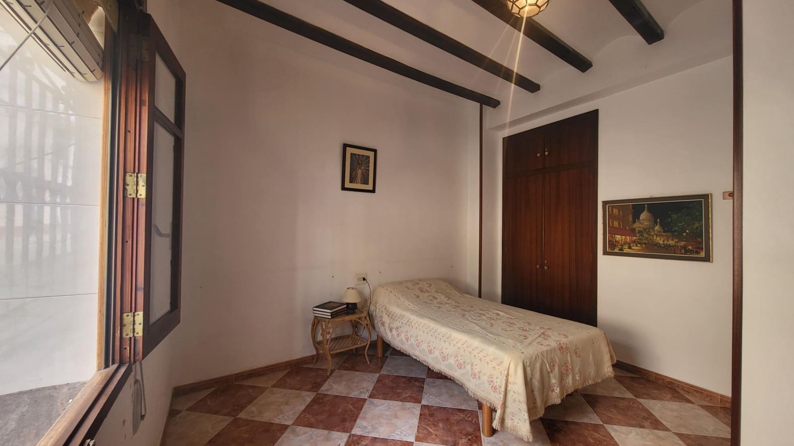 6 chambre Maison de Ville à vendre à Montichelvo - 119 500 € (Ref: 9103487)