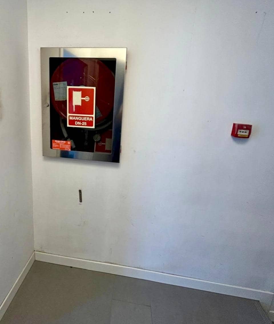 Commercial for sale in Gandia - € 1,200,000 (Ref: 9103490)