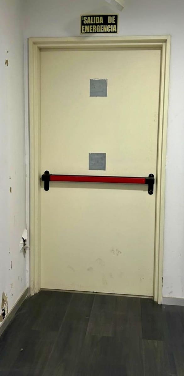 Commercial for sale in Gandia - € 1,200,000 (Ref: 9103490)