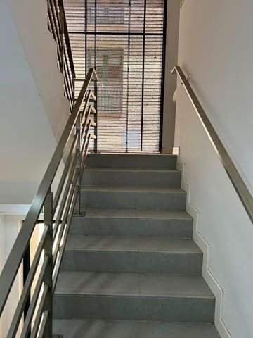 Kommersiell til salgs i Gandia - € 1 200 000 (Ref: 9103490)