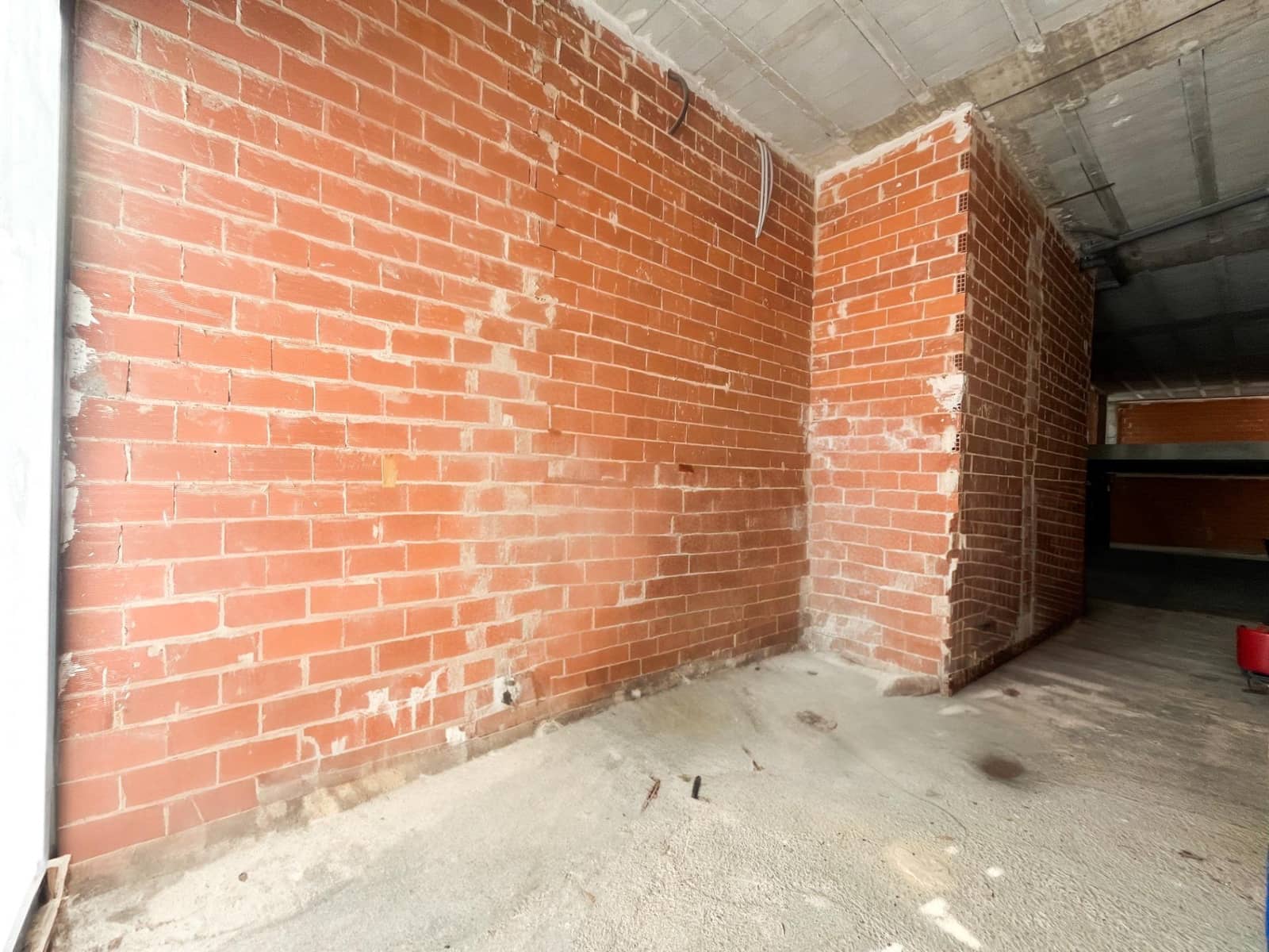 Kommersiell til salgs i Pego - € 149 000 (Ref: 9103494)