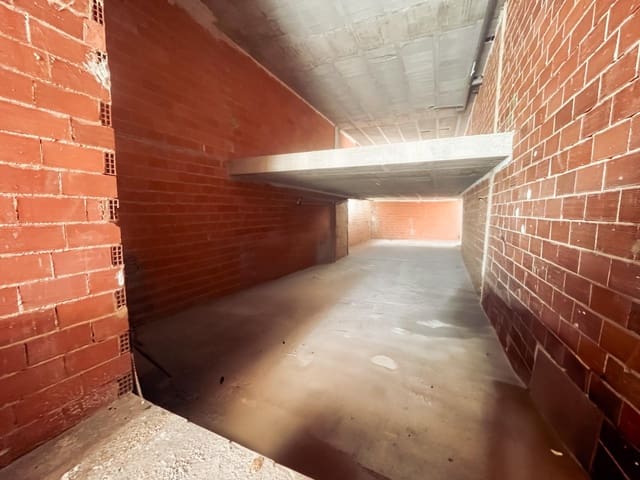 Commercial for sale in Pego - € 149,000 (Ref: 9103494)