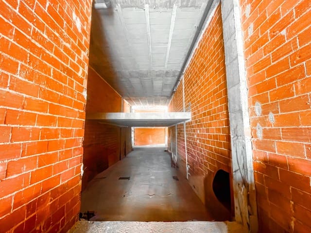 Commercial for sale in Pego - € 149,000 (Ref: 9103494)