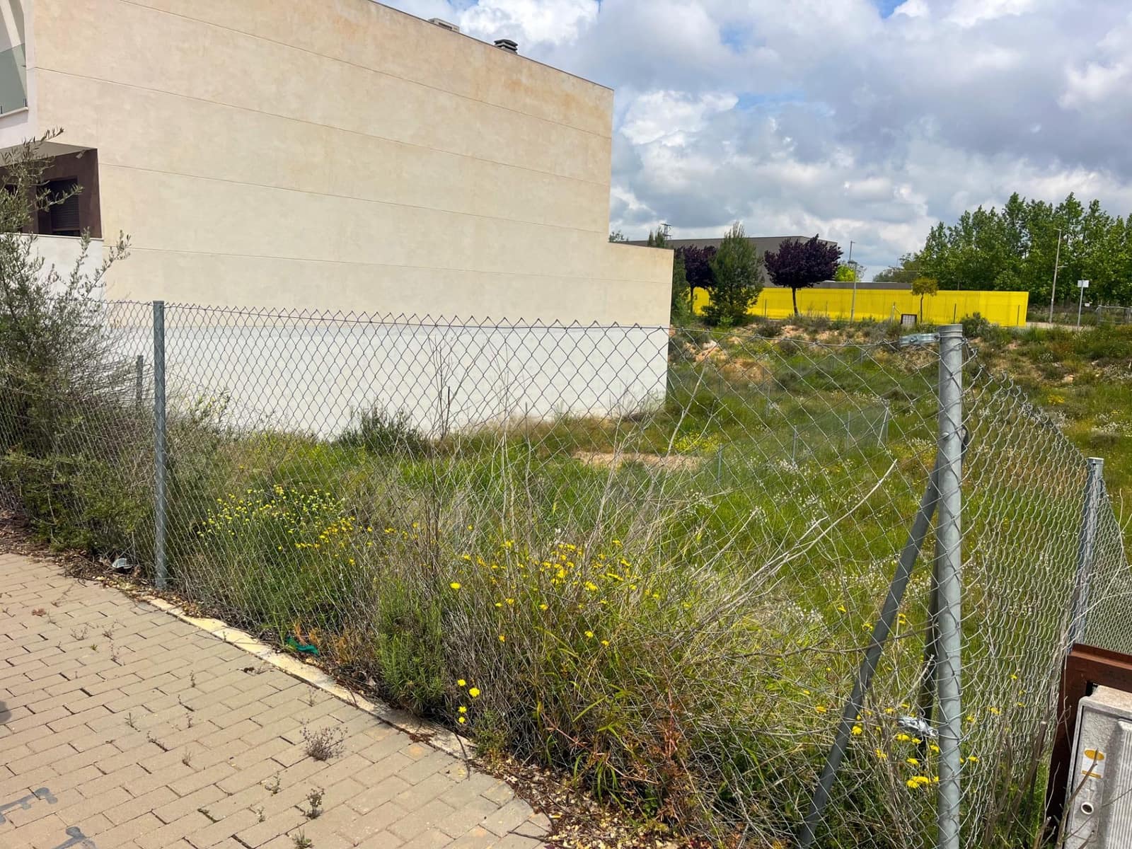 Byggegrund til salg i Almansa - € 68.000 (Ref: 9103495)