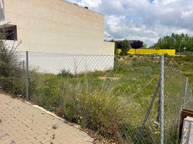 Tomt till salu i Almansa - 68 000 € (Ref: 9103495)