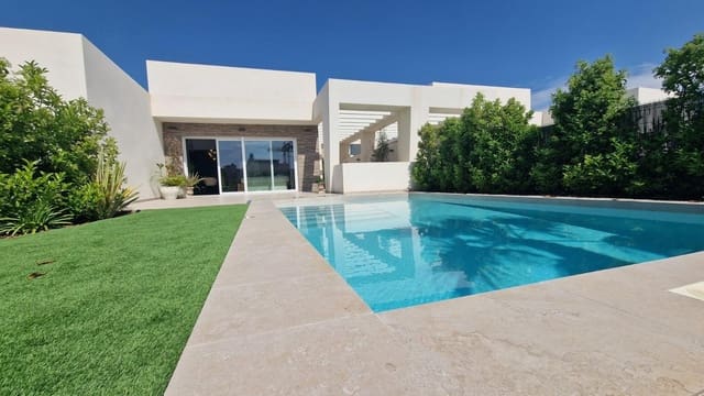 3 quarto Moradia para venda em Algorfa com piscina - 549 000 € (Ref: 9103508)