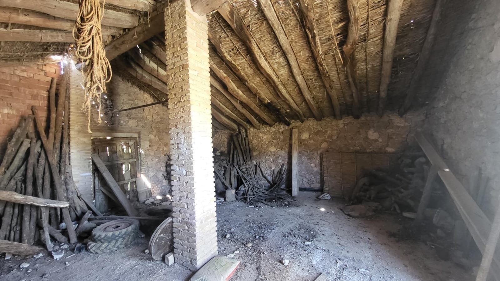 Undeveloped Land for sale in Montichelvo - € 25,000 (Ref: 9128289)