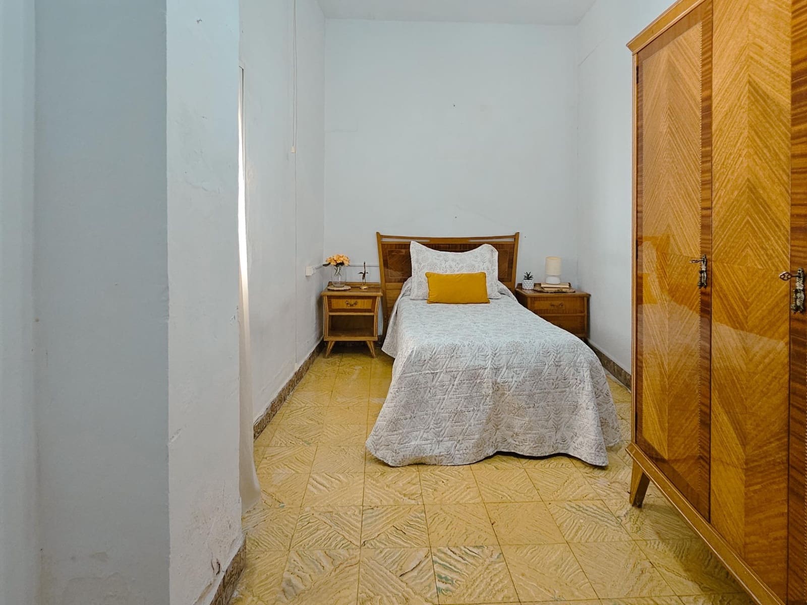 5 bedroom Townhouse for sale in Llosa de Ranes - € 190,000 (Ref: 9147242)