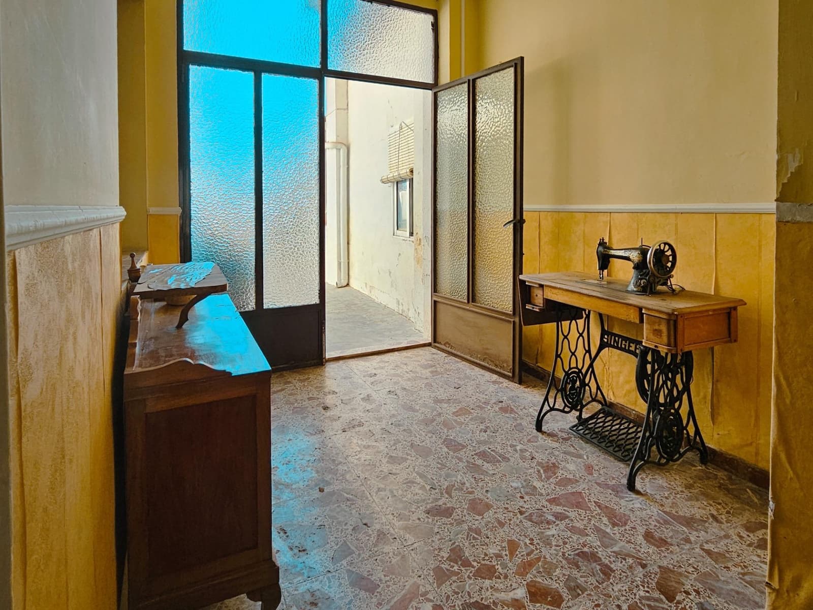 5 bedroom Townhouse for sale in Llosa de Ranes - € 190,000 (Ref: 9147242)