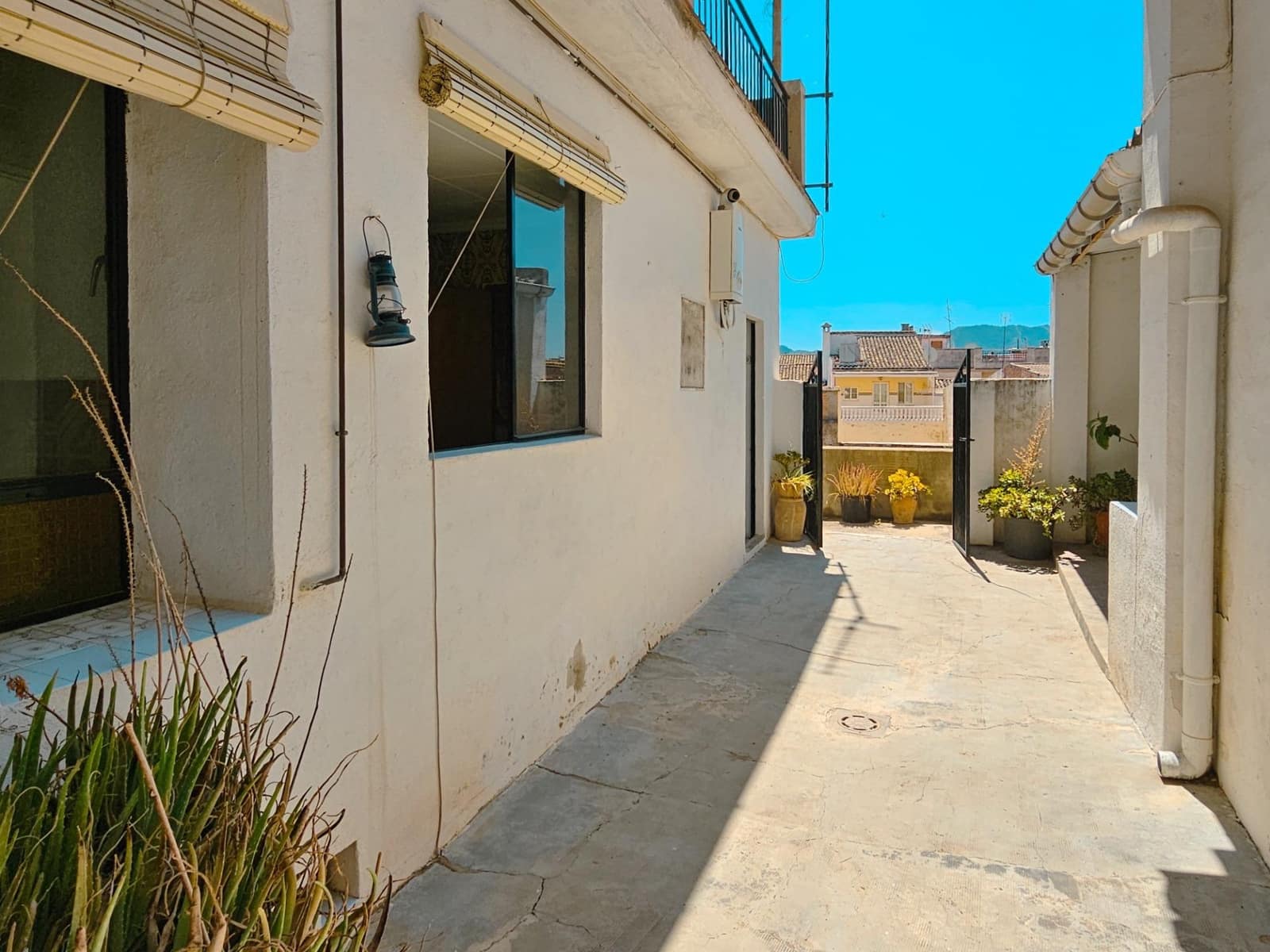 5 bedroom Townhouse for sale in Llosa de Ranes - € 190,000 (Ref: 9147242)