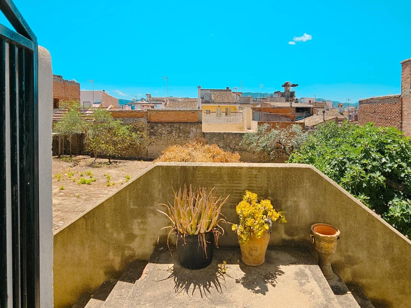 5 bedroom Townhouse for sale in Llosa de Ranes - € 190,000 (Ref: 9147242)