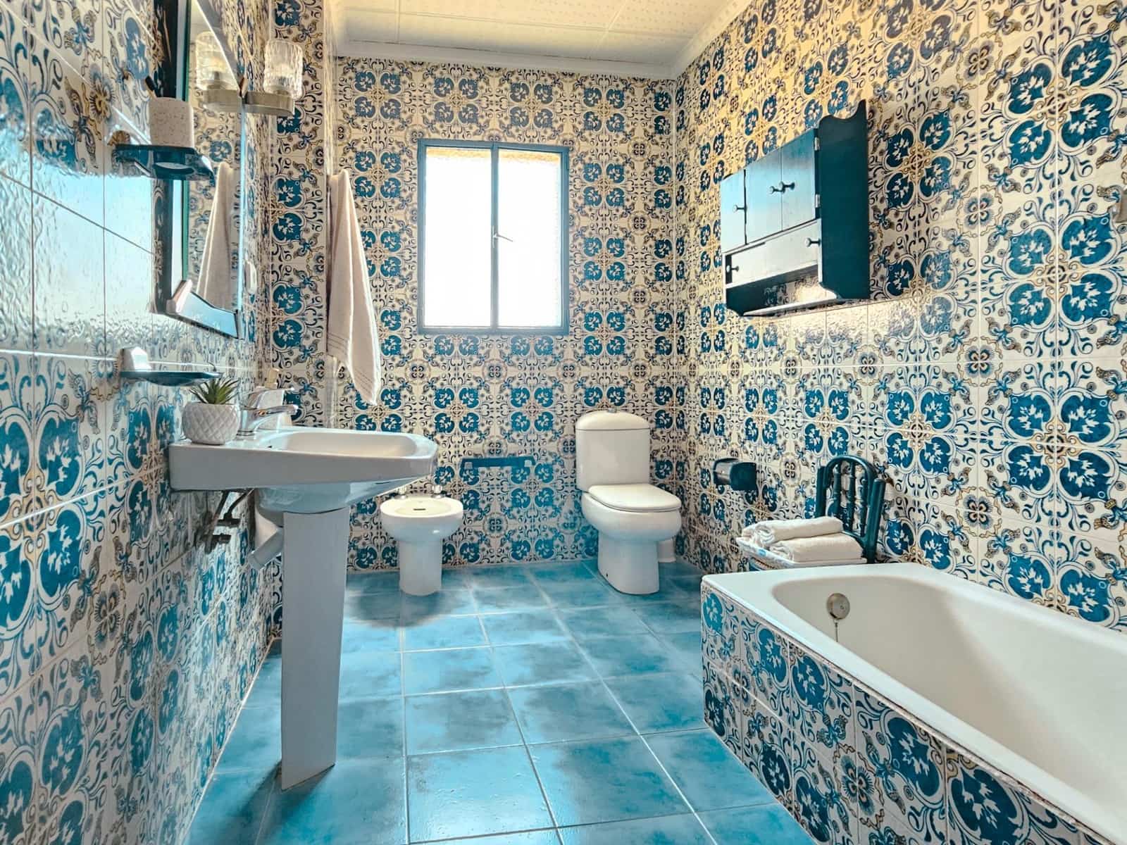 5 bedroom Townhouse for sale in Llosa de Ranes - € 190,000 (Ref: 9147242)