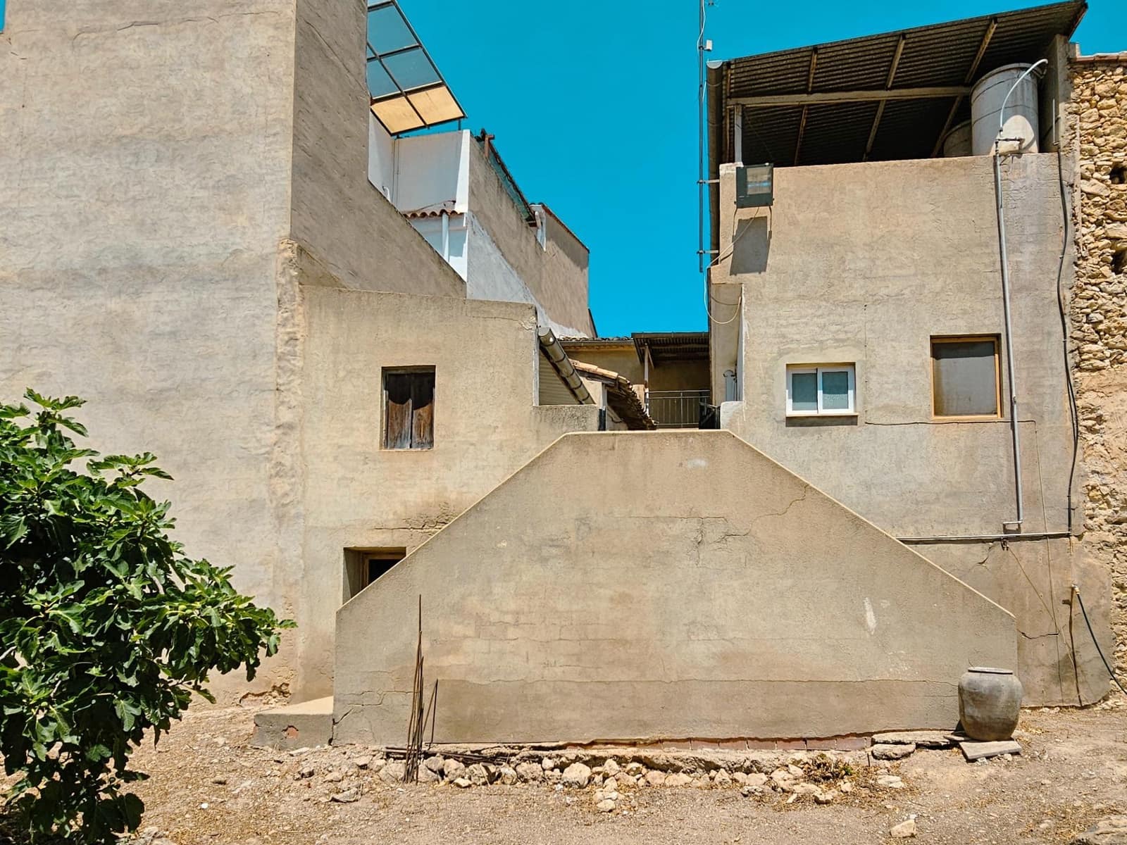 5 soverom Hus til salgs i Llosa de Ranes - € 190 000 (Ref: 9147242)