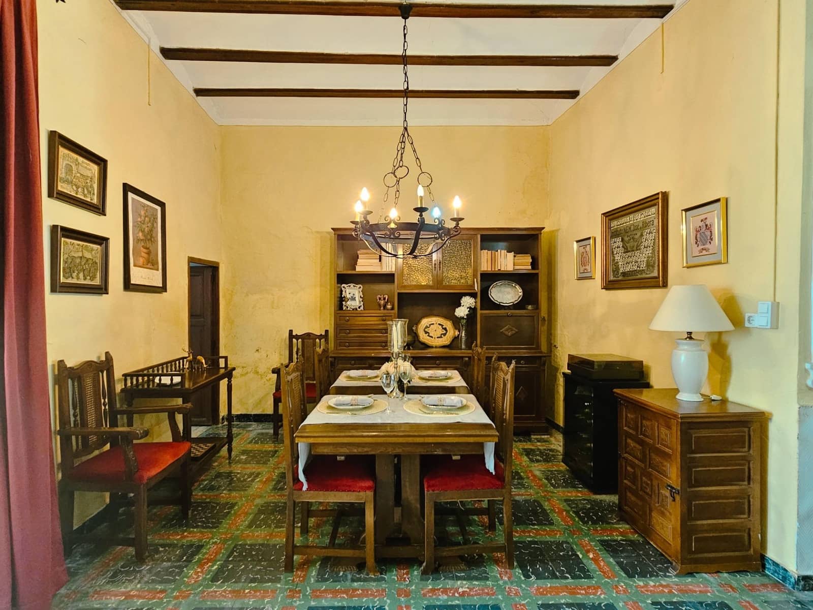 5 slaapkamer Huis te koop in Llosa de Ranes - € 190.000 (Ref: 9147242)