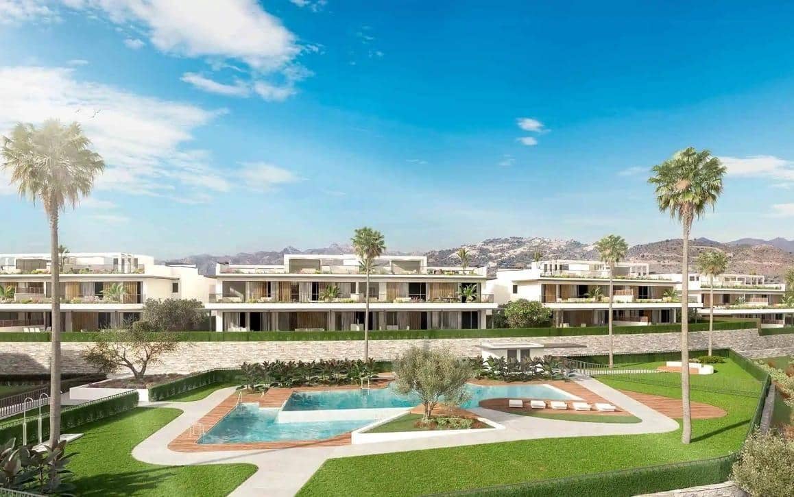 4 quarto Apartamento para venda em Bahia de Marbella com piscina garagem - 1 130 000 € (Ref: 9174558)