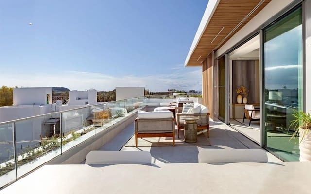 4 soveværelse Lejlighed til salg i Bahía de Marbella, Marbella med swimmingpool garage - € 1.130.000 (Ref: 9174558)