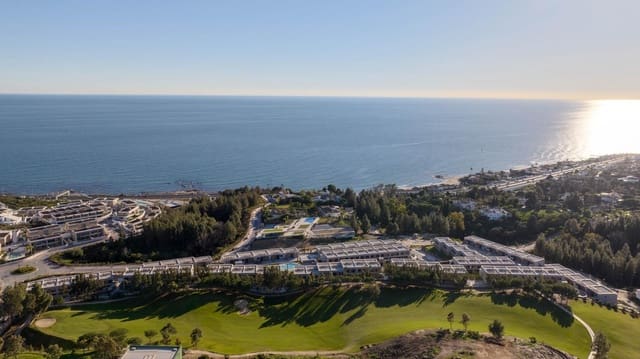 4 makuuhuone Huvila myytävänä paikassa La Cala de Mijas, Mijas mukana uima-altaan 
autotalli - 721 000 € (Ref: 9176500)