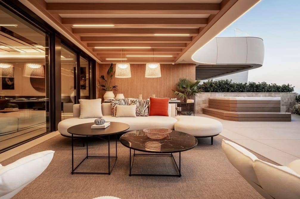 4 soverom Villa til salgs i Marbella med svømmebasseng garasje - € 5 200 000 (Ref: 9186921)