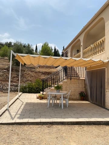 3 makuuhuone Huvila myytävänä paikassa Ontinyent - 209 000 € (Ref: 9192383)