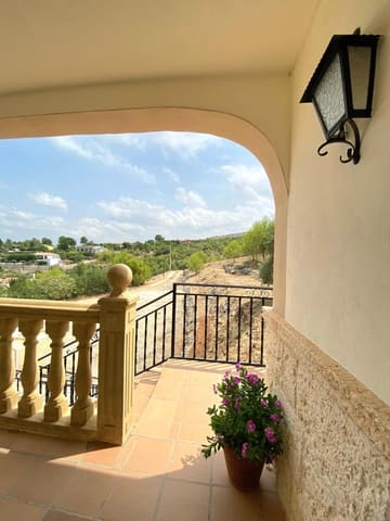 3 makuuhuone Huvila myytävänä paikassa Ontinyent - 209 000 € (Ref: 9192383)