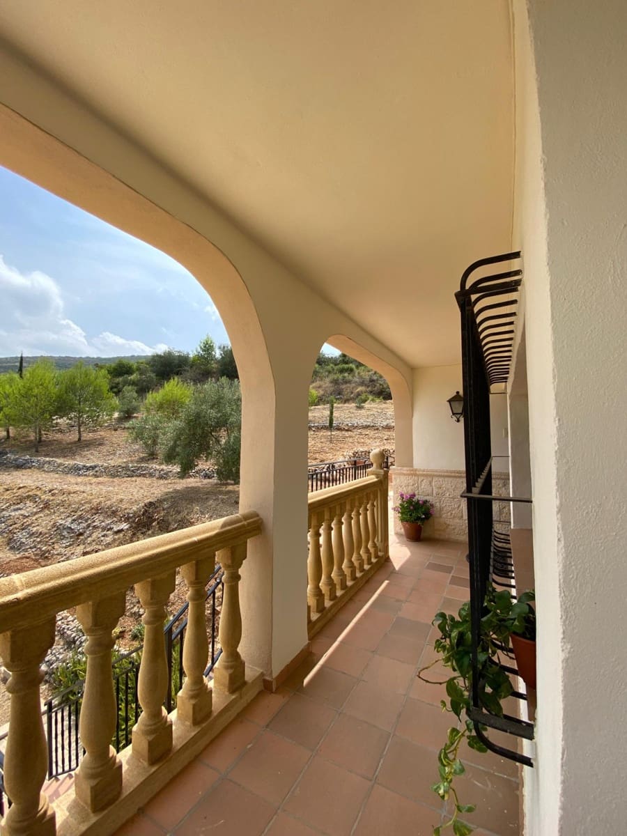 3 soveværelse Villa til salg i Ontinyent - € 209.000 (Ref: 9192383)