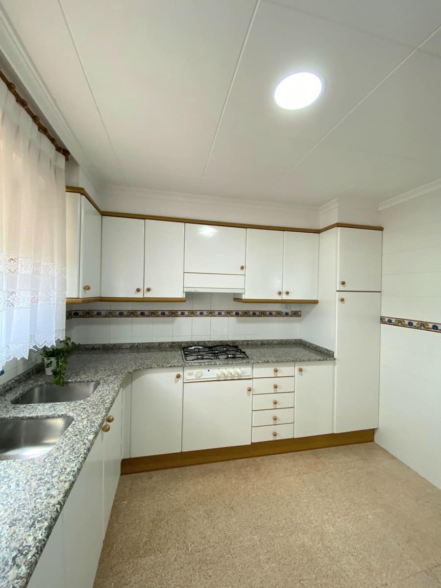 3 soveværelse Villa til salg i Ontinyent - € 209.000 (Ref: 9192383)