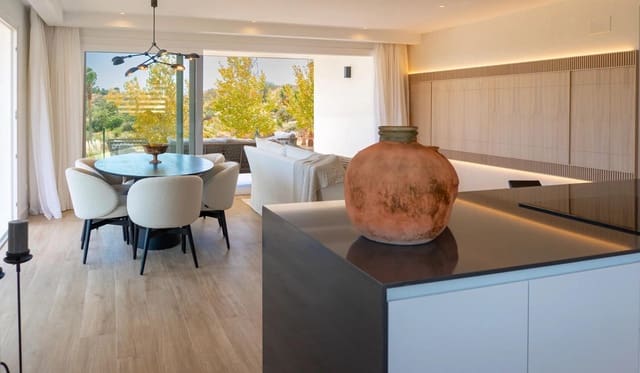 2 chambre Appartement à vendre à Casares Pueblo, Casares avec piscine - 335 000 € (Ref: 9197786)