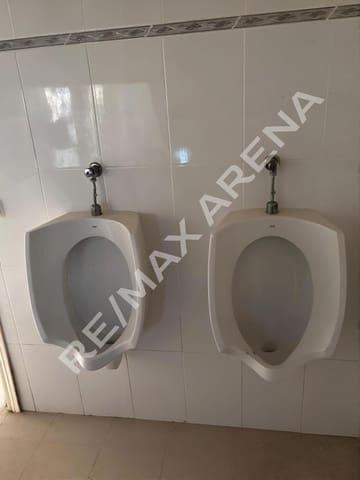 Business for sale in Chiva with pool - € 199,000 (Ref: 9204575)