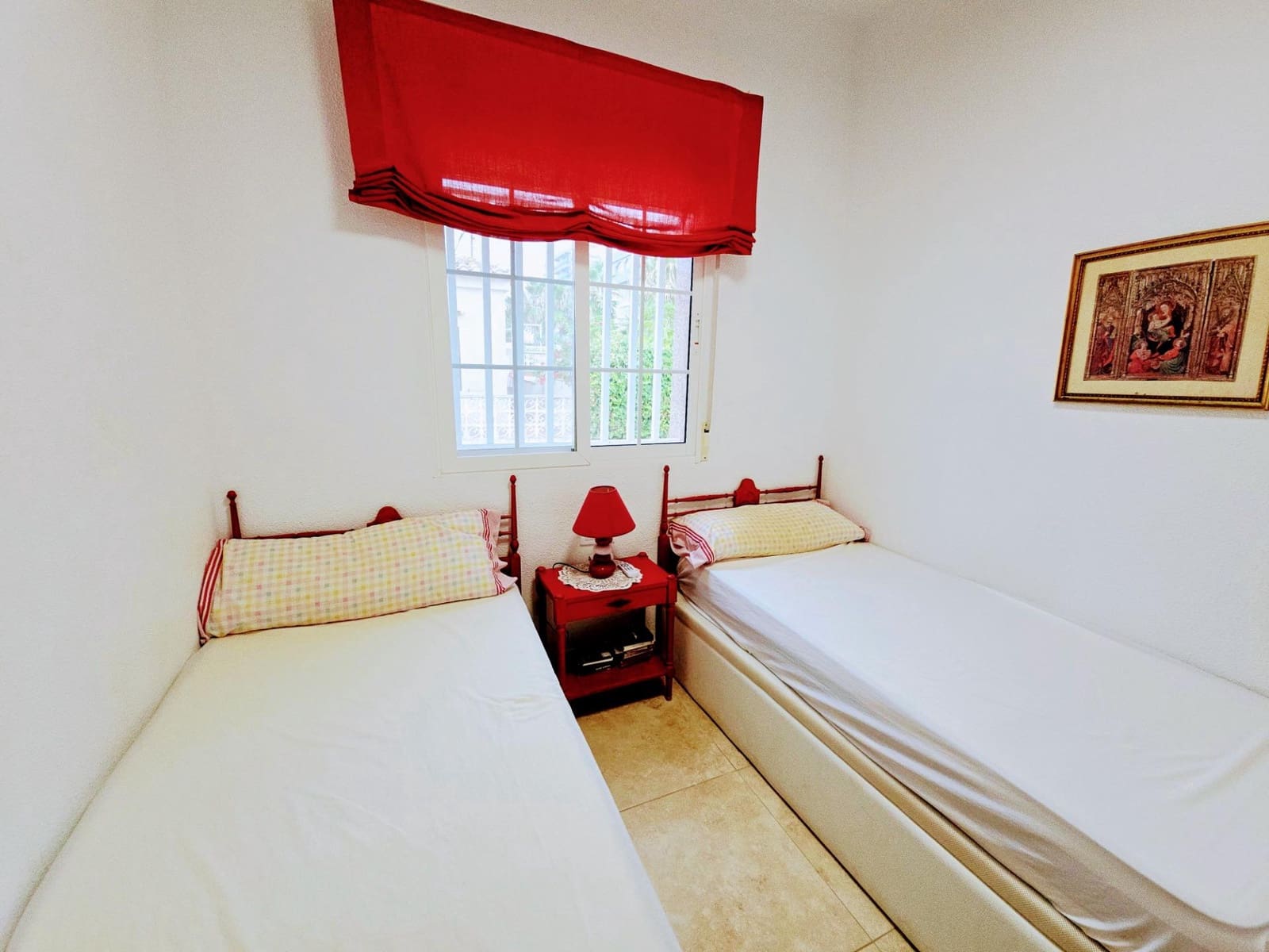 3 soverom Villa til leie i Miramar med garasje - € 2 500 (Ref: 9206849)