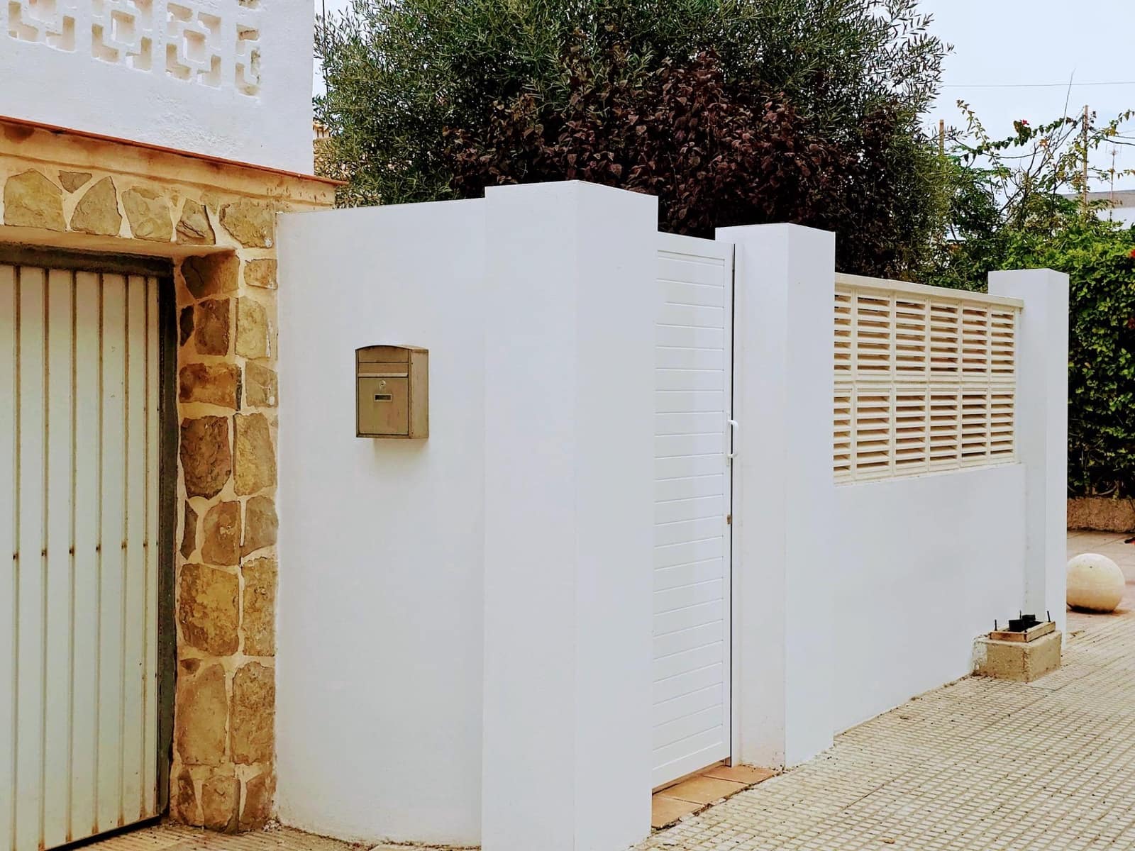 3 bedroom Villa for rent in Miramar with garage - € 2,500 (Ref: 9206849)