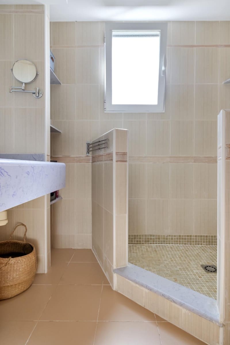 Chalet de 5 habitaciones en Daimús en venta con piscina - 399.000 € (Ref: 9272667)