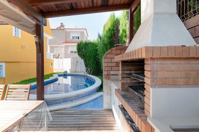 5 Zimmer Villa zu verkaufen in Daimús mit Pool - 399.000 € (Ref: 9272667)