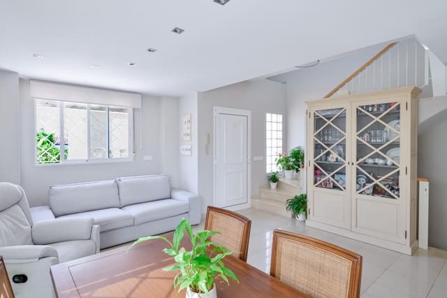 5 slaapkamer Villa te koop in Daimús met zwembad - € 399.000 (Ref: 9272667)
