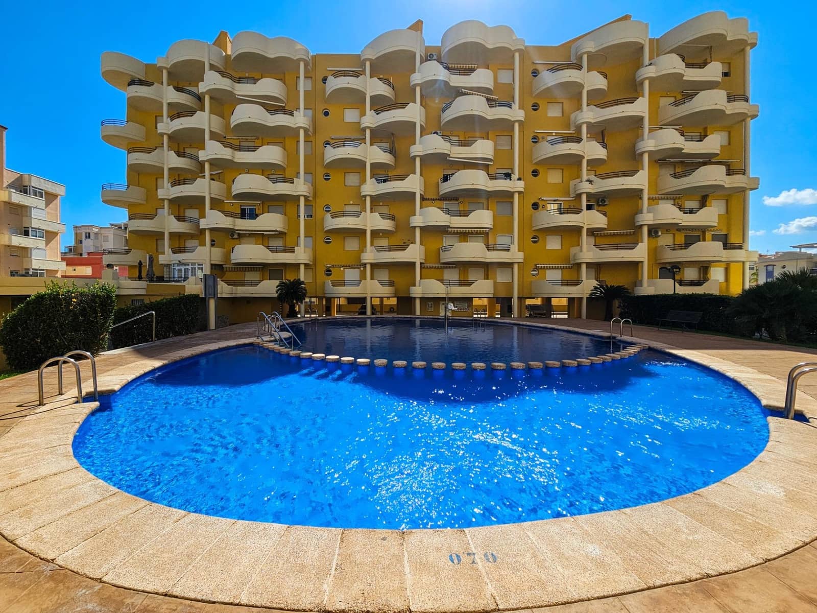 3 slaapkamer Flat te koop in Xeraco met zwembad - € 245.000 (Ref: 9285260)