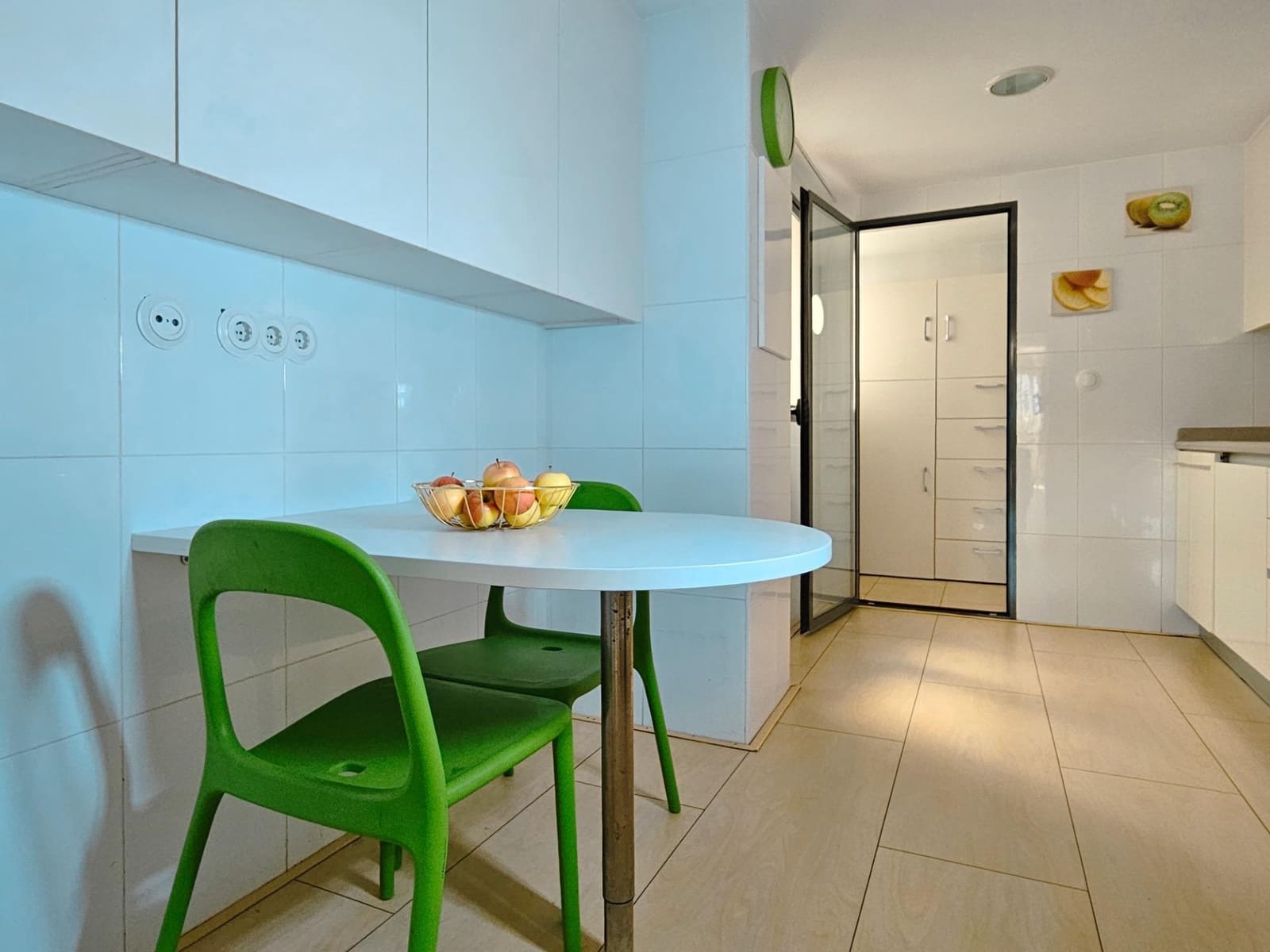 4 soveværelse Lejlighed til salg i Oliva med garage - € 199.000 (Ref: 9338072)