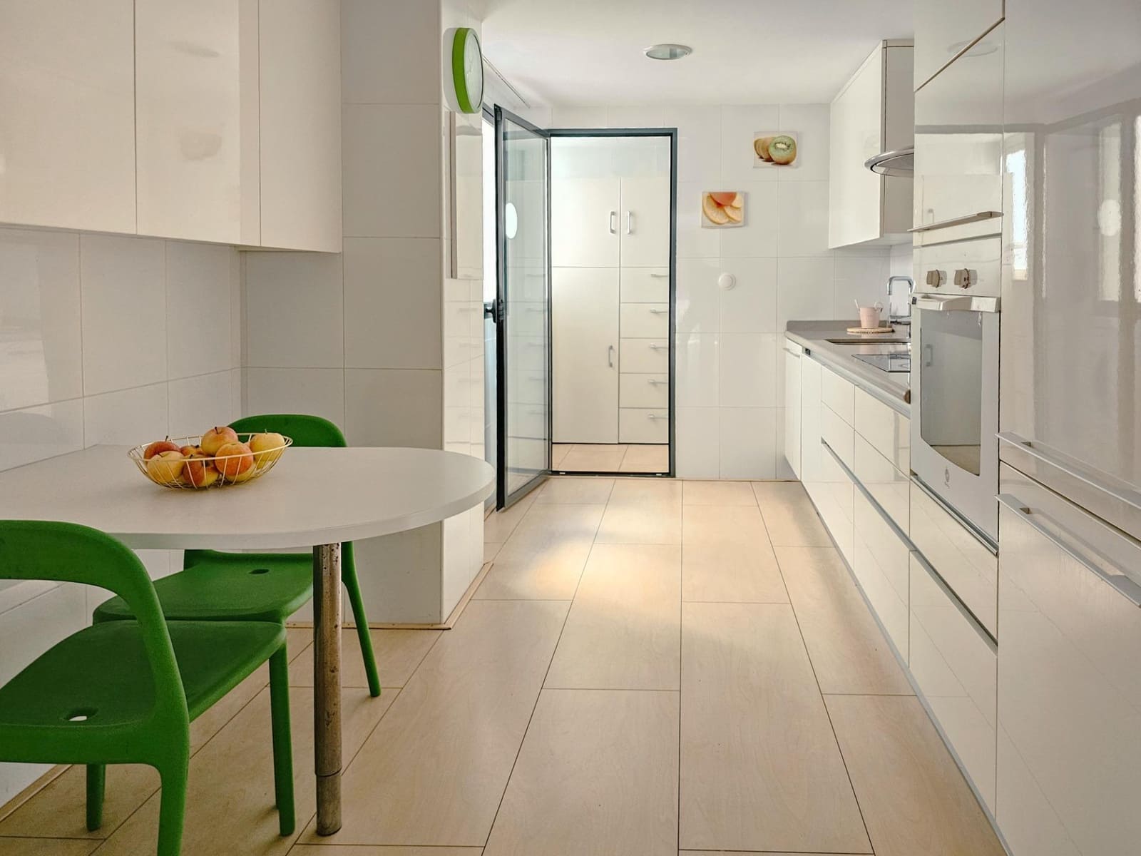 4 soveværelse Lejlighed til salg i Oliva med garage - € 199.000 (Ref: 9338072)