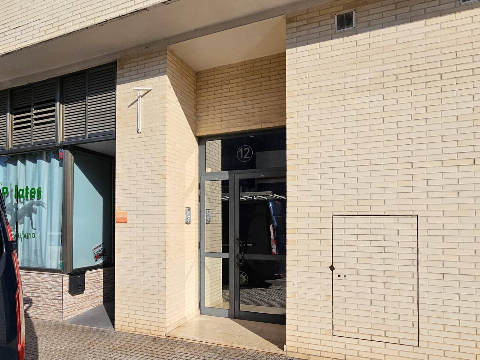 4 soveværelse Lejlighed til salg i Oliva med garage - € 199.000 (Ref: 9338072)