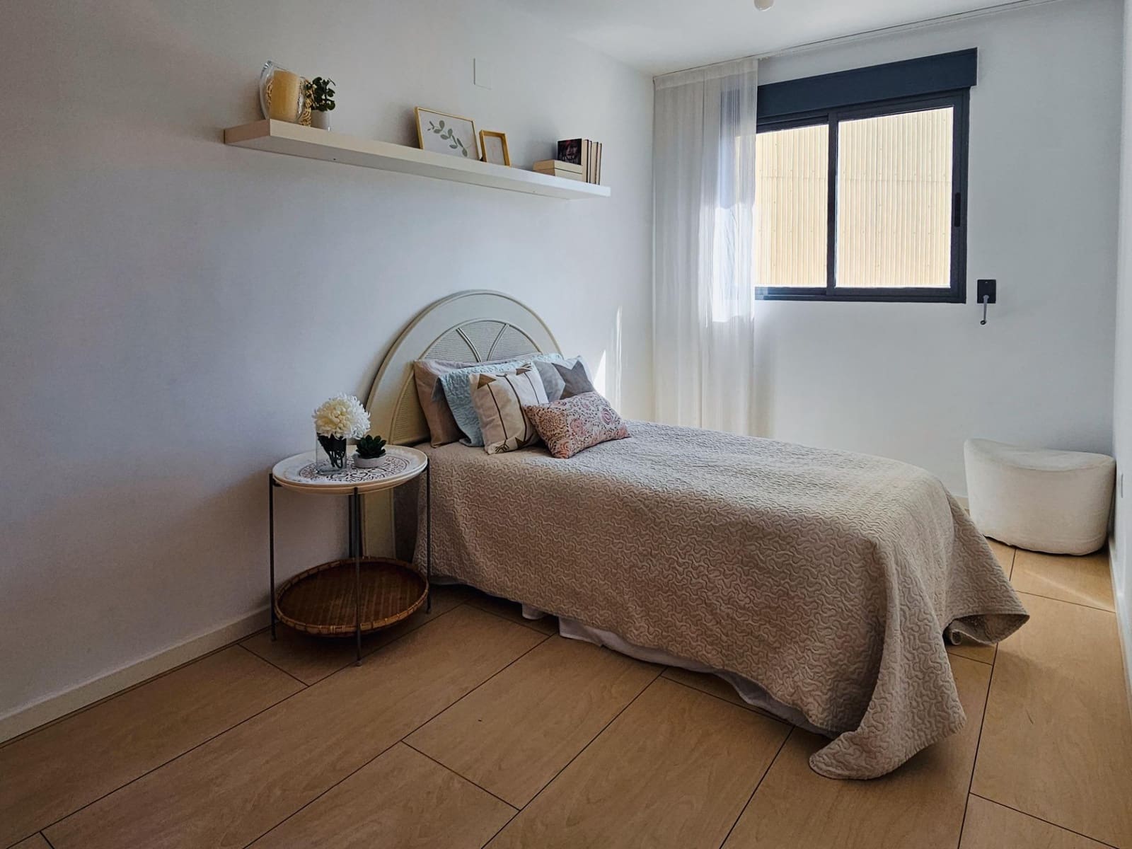 Piso de 4 habitaciones en Oliva en venta con garaje - 196.000 € (Ref: 9338072)