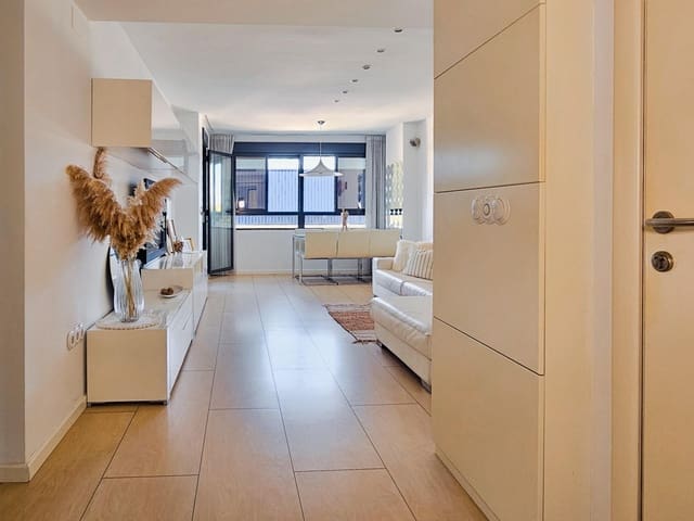 4 slaapkamer Flat te koop in Oliva met garage - € 193.000 (Ref: 9338072)