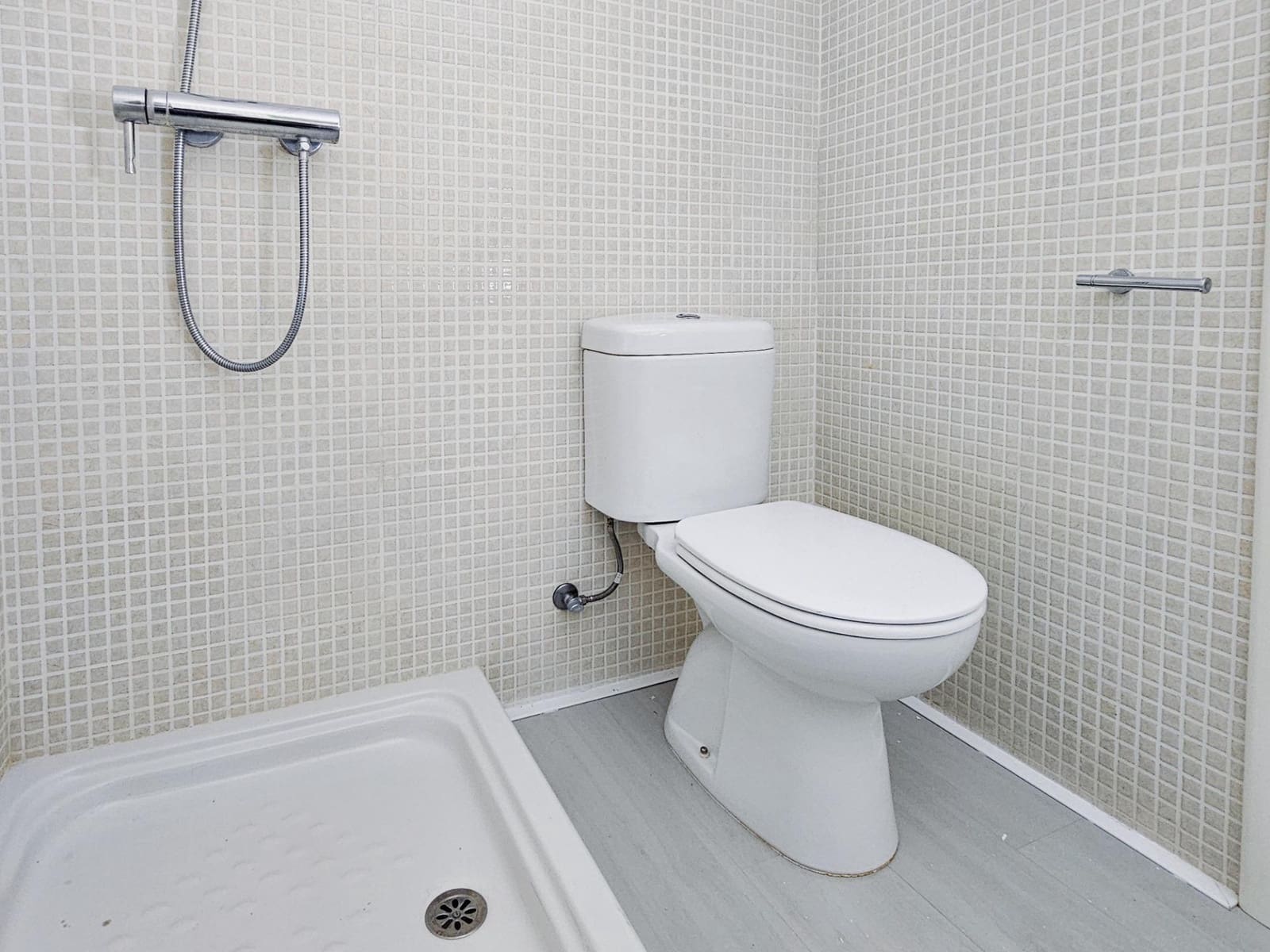 Piso de 4 habitaciones en Oliva en venta con garaje - 196.000 € (Ref: 9338072)