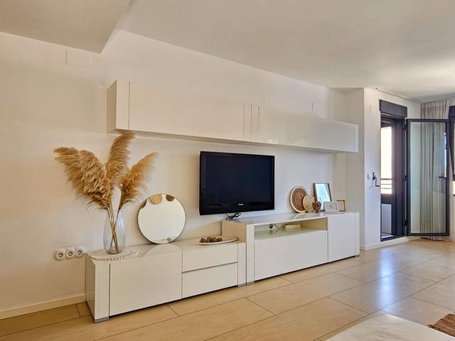 4 soverom Leilighet til salgs i Oliva med garasje - € 193 000 (Ref: 9338072)