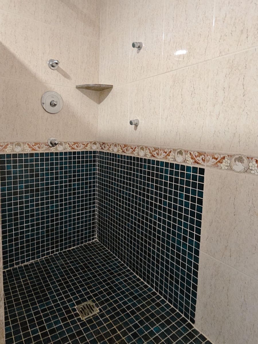 6 soverom Hus til salgs i La Pobla del Duc med garasje - € 259 000 (Ref: 9344805)