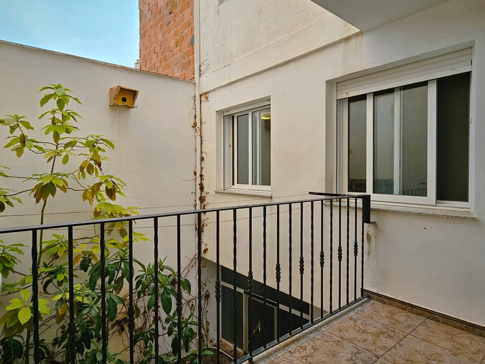 6 soverom Hus til salgs i La Pobla del Duc med garasje - € 259 000 (Ref: 9344805)