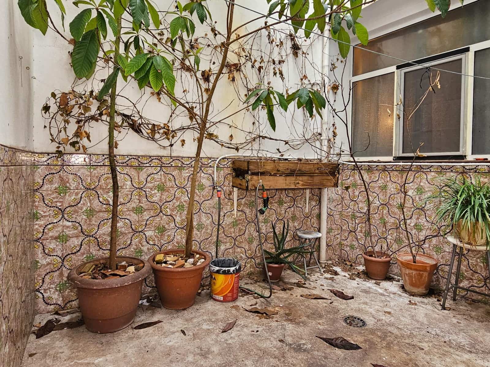 6 soverom Hus til salgs i La Pobla del Duc med garasje - € 259 000 (Ref: 9344805)